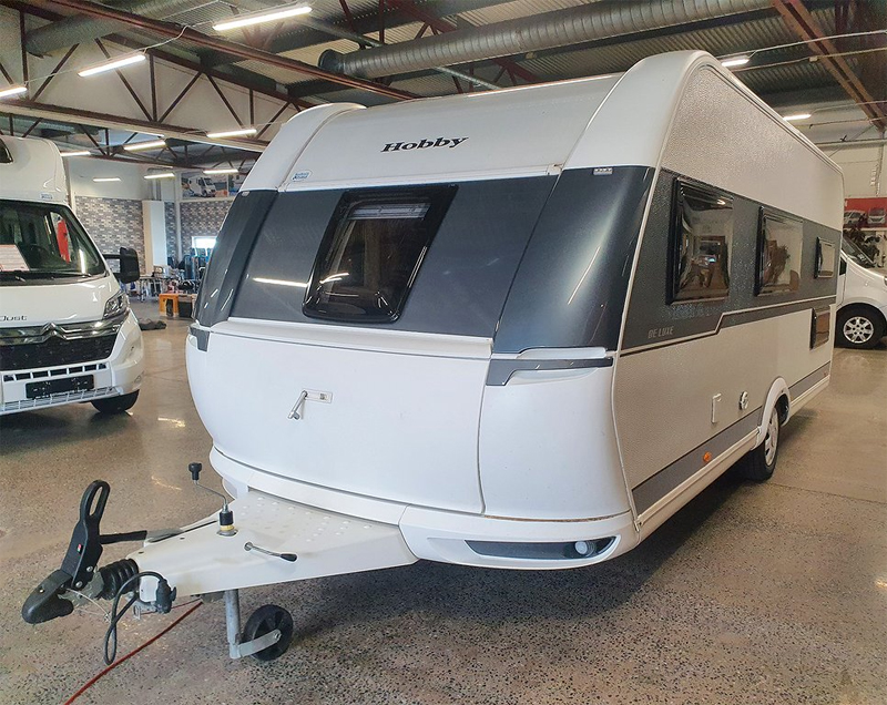 Husvagn Hobby 545 KMF stulen i Boden
