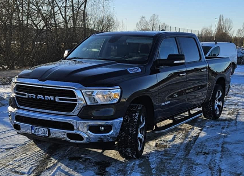Svart RAM 1500 Crew Cab Big Horn stulen i Vålberg väster om Karlstad