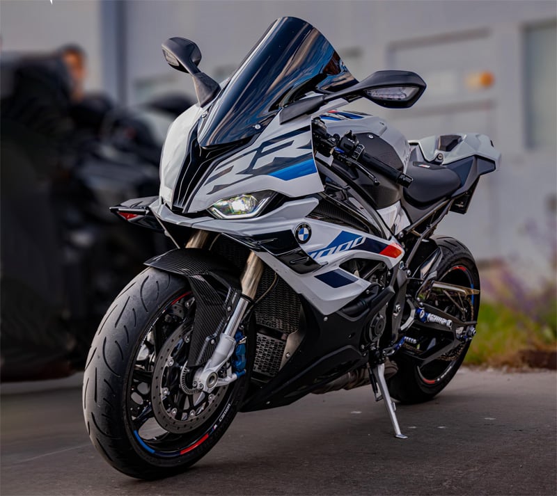 BMW S 1000 RR stulen i Nacka utanför Stockholm