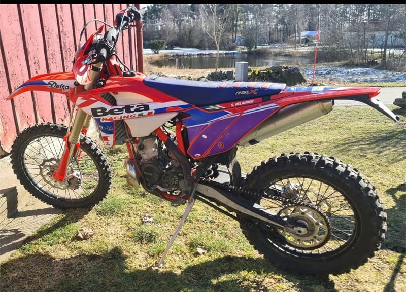 KTM 250 EXC TPI och Beta 01 stulna väster om Väröbacka