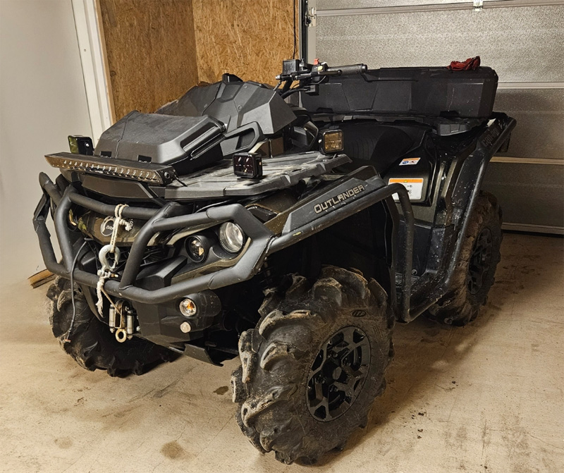 Fyrhjuling Can Am Outlander 650 stulen strax nordväst om Bräcke