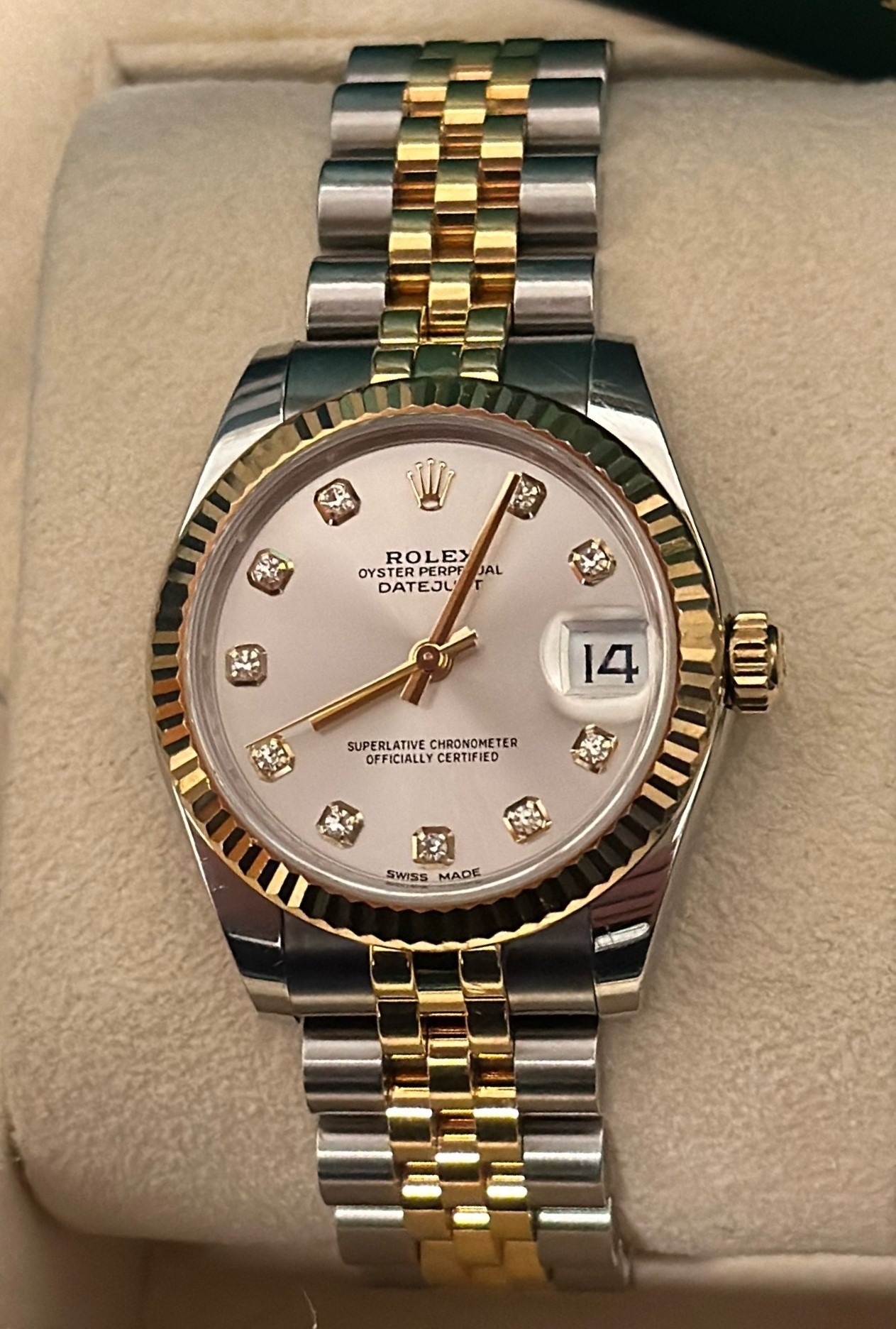 Polisen söker information om en Rolex Datejust II, stulen i Stockholm